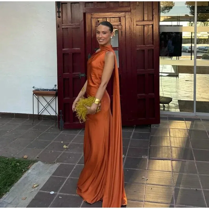 Vestido Milano Accua Longo em Cetim - Imagem 33