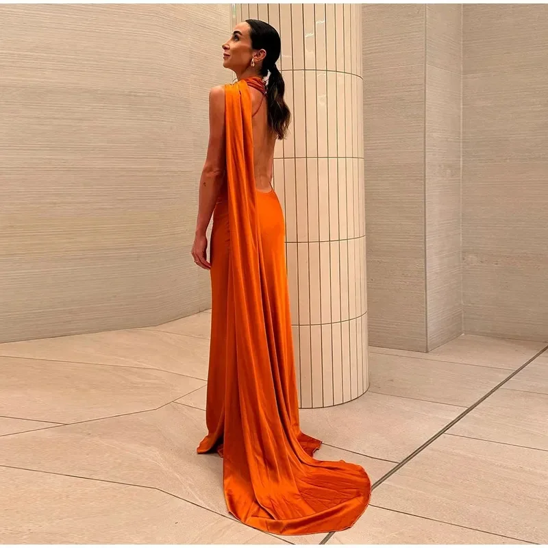 Vestido Milano Accua Longo em Cetim - Imagem 36